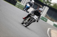 Vintage-motorcycle-club;eventdigitalimages;mallory-park;mallory-park-trackday-photographs;no-limits-trackdays;peter-wileman-photography;trackday-digital-images;trackday-photos;vmcc-festival-1000-bikes-photographs